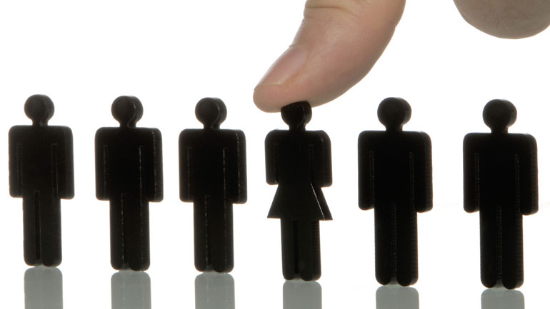 Το ανδροκρατούμενο εργασιακό περιβάλλον κάνει κακό στην υγεία μιας γυναίκα